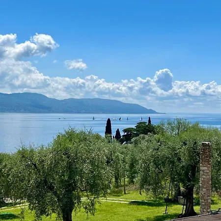 Del Lis Δωμάτια σε οικογενειακή κατοικία Gargnano